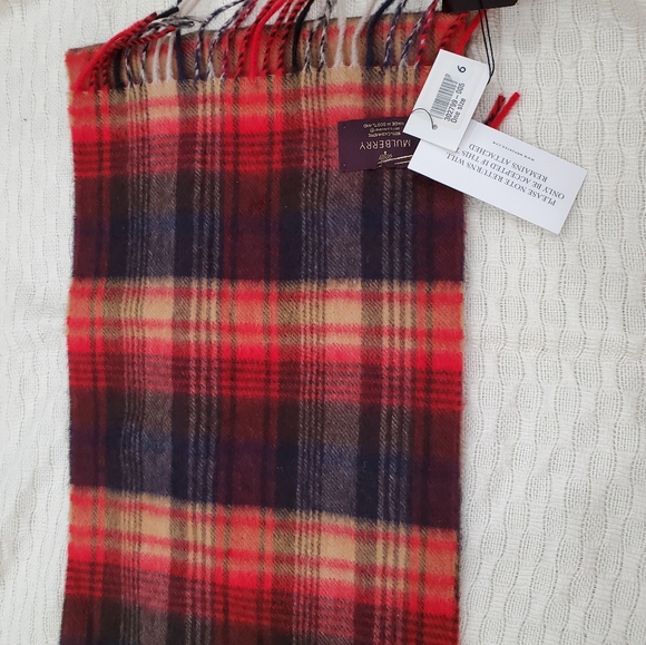 Mulberry Scarf - Picture 5 of 5